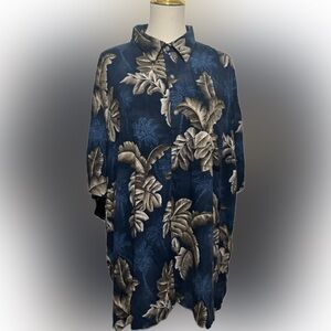 Croft & Barrow Navy and Beige Leaf Shirt